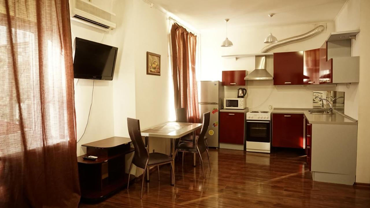 Doba In Ua Centre Apartments Dnipro Ngoại thất bức ảnh