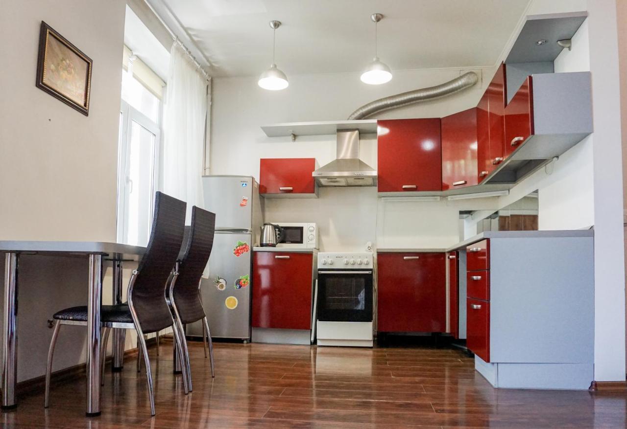 Doba In Ua Centre Apartments Dnipro Ngoại thất bức ảnh